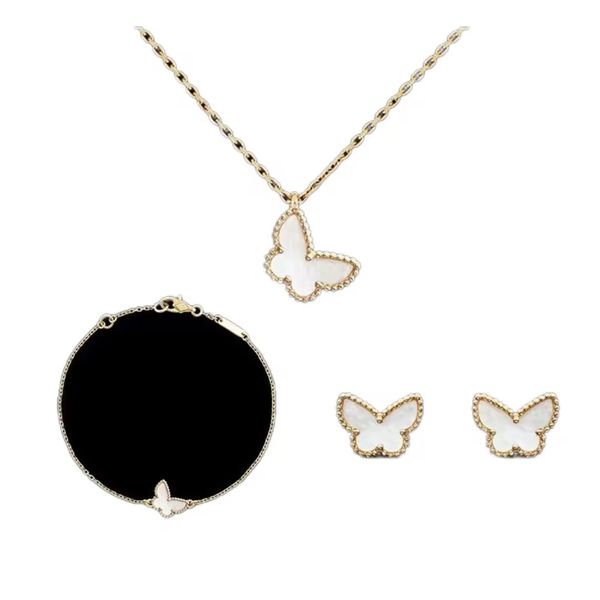 classic v&af 18k gold fashion classic sweet 4/four leaf clover butterfly bracelet earrings necklace jewelry set for s925 silver van women&gi, Black
classic v&af 18k gold fashion classic sweet 4/four leaf clover butterfly bracelet earrings necklace jewelry set for s925 silver van women&gi, Black