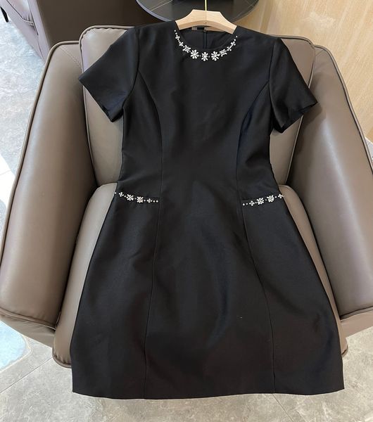 french designer dress, new women designer clothing, handmade beaded waistband, slim round neck, short sleeved dress, a-line skirt, Black;gray
french designer dress, new women designer clothing, handmade beaded waistband, slim round neck, short sleeved dress, a-line skirt, Black;gray