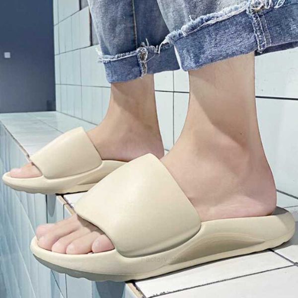 with box slippers sandals sneakers shoes graffiti bone white resin desert sand rubber summer flat men women designer beach fashion trainers, Black
with box slippers sandals sneakers shoes graffiti bone white resin desert sand rubber summer flat men women designer beach fashion trainers, Black