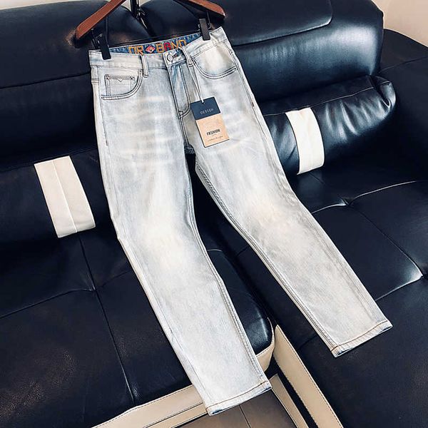 high end quality baby blue jeans men's spring and autumn american fashion wash letter embroidery fashion small straight trousers
high end quality baby blue jeans men's spring and autumn american fashion wash letter embroidery fashion small straight trousers