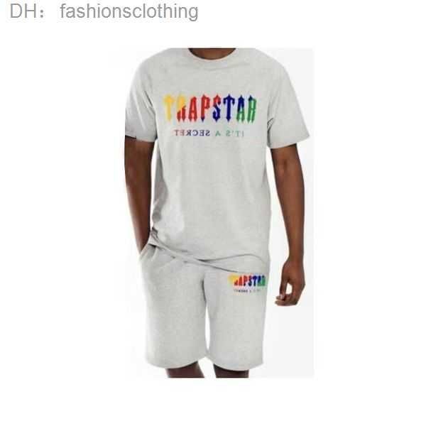 trapstar london t shirt chest blue white color towel embroidery mens and shorts casual street shirts british fashion 3 cucx, Gray
trapstar london t shirt chest blue white color towel embroidery mens and shorts casual street shirts british fashion 3 cucx, Gray