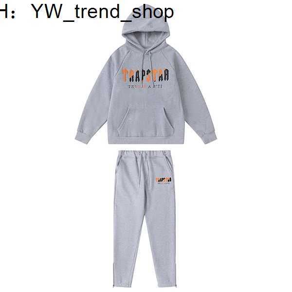 8 styles trapstars hoodies towel embroidery mens hoodie designers clothing europe and american style sweatshirt designer trapstar tracksuits, Black
8 styles trapstars hoodies towel embroidery mens hoodie designers clothing europe and american style sweatshirt designer trapstar tracksuits, Black