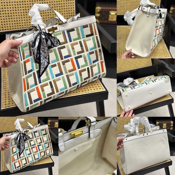 female evening bags beach canvas handbag tote bag lady famous designer shoulder large capacity crossbody handbags womens wallet casual trave
female evening bags beach canvas handbag tote bag lady famous designer shoulder large capacity crossbody handbags womens wallet casual trave