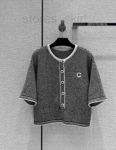 women's knits & tees designer early spring 2023 new letter embroidery stripe short sleeve knit slim round neck button camisole x674, White
women's knits & tees designer early spring 2023 new letter embroidery stripe short sleeve knit slim round neck button camisole x674, White