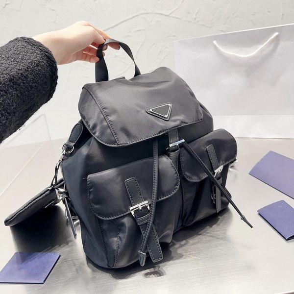 28x30x15cm designers crossbody bags luxury women briefcases brand nylon messenger envelope bag bucket bag clutch bag p triangle mobile phone
28x30x15cm designers crossbody bags luxury women briefcases brand nylon messenger envelope bag bucket bag clutch bag p triangle mobile phone