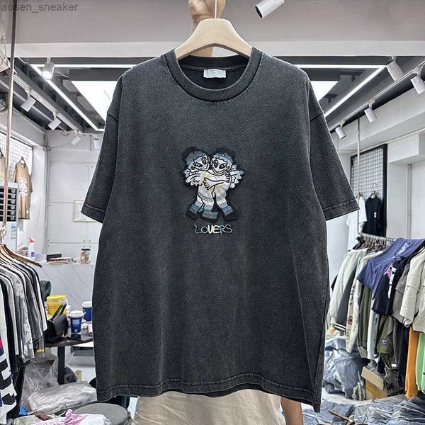 2023 summer lovers embroidered embrace badge t-shirt men women hip hop vintage t shirt streetwear teeanime clothes, White;black
2023 summer lovers embroidered embrace badge t-shirt men women hip hop vintage t shirt streetwear teeanime clothes, White;black