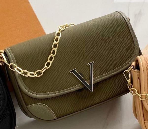 brand 24ss duffel bags women's handbag enamel button messenger bag fashion shoulder bag
brand 24ss duffel bags women's handbag enamel button messenger bag fashion shoulder bag