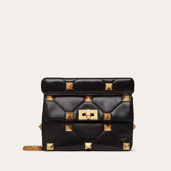 fashion designer messenger bag handbags one shoulder roman stud metal rivet chain bag quilted sheepskin handbag removable shoulders strap ha
fashion designer messenger bag handbags one shoulder roman stud metal rivet chain bag quilted sheepskin handbag removable shoulders strap ha