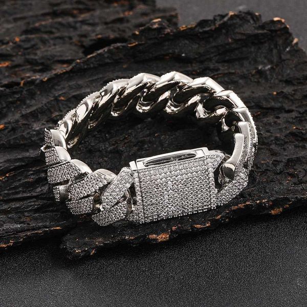 cross border european and american hip-hop 925 silver bracelet 20mm mosan diamond cuban chain men's jewelry wholesale
cross border european and american hip-hop 925 silver bracelet 20mm mosan diamond cuban chain men's jewelry wholesale