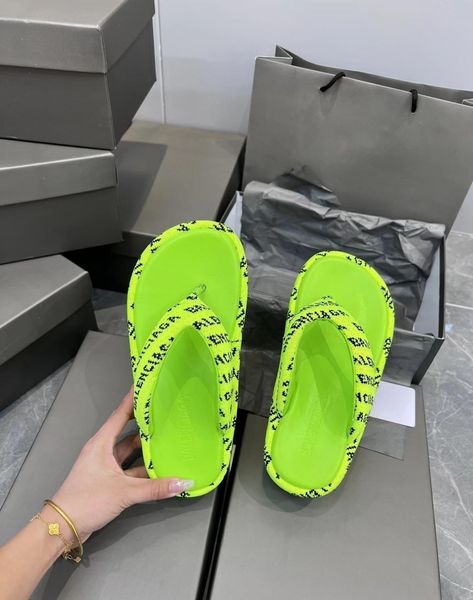 designer slippers women shoes luxury platform flip flops eu36-45 with box beach indoor outdoor holiday, Black
designer slippers women shoes luxury platform flip flops eu36-45 with box beach indoor outdoor holiday, Black