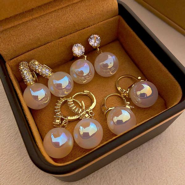 designer's mermaid concubine pearl earrings for women's light high grade ear buckle simple and versatile ear studs for small ear, Golden
designer's mermaid concubine pearl earrings for women's light high grade ear buckle simple and versatile ear studs for small ear, Golden