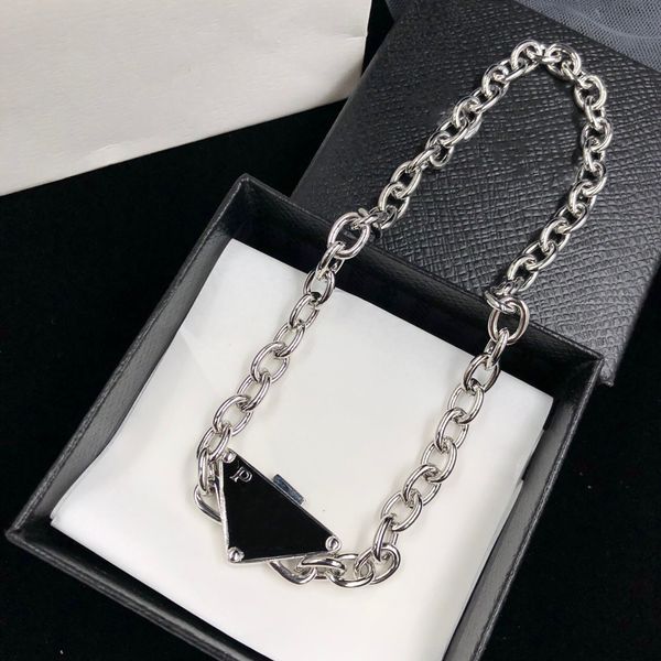 designer jewelry necklace european american street fashion inverted triangle letter chokers necklace men women cold hip hop silver chain exp
designer jewelry necklace european american street fashion inverted triangle letter chokers necklace men women cold hip hop silver chain exp