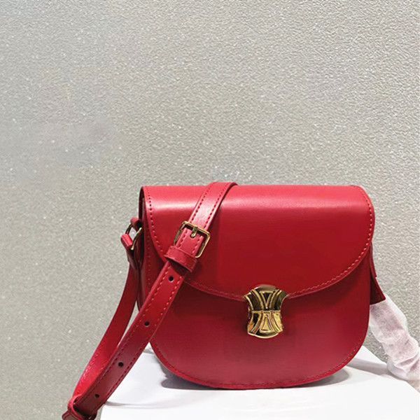 classic fashion luxury saddle designer totes bag womens vintage triomphe tofu flap cowhide teen cuir golden chain tote hobos handbags cross
classic fashion luxury saddle designer totes bag womens vintage triomphe tofu flap cowhide teen cuir golden chain tote hobos handbags cross