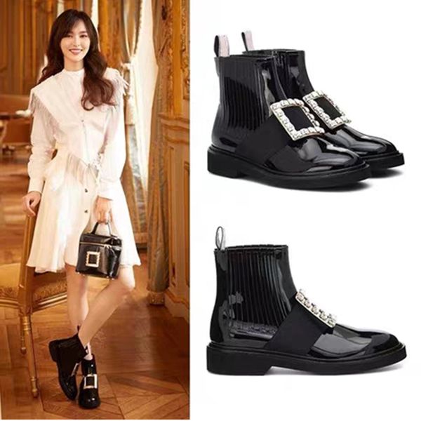 luxury boots 2023 new short boots rhinestone square button martin boots chelsea boot black leather shoe size 34-40
luxury boots 2023 new short boots rhinestone square button martin boots chelsea boot black leather shoe size 34-40