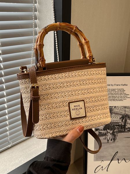 evening bags small bag for women summer 2023 niche crossbody portable straw woven bucket fashion handbags luxury 230721
evening bags small bag for women summer 2023 niche crossbody portable straw woven bucket fashion handbags luxury 230721