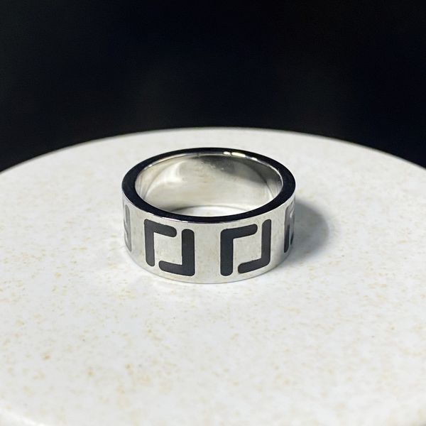 band rings fashion women ring designer brand jewelry men womens simple metal gold silver luxury couples rings memorial day birthday vegetari
band rings fashion women ring designer brand jewelry men womens simple metal gold silver luxury couples rings memorial day birthday vegetari
