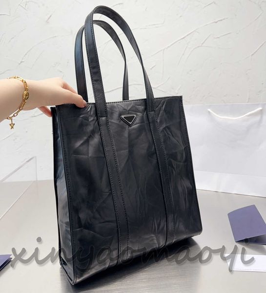 luxury brand 22 tote shopping bag, fashion casual lightweight, brand name bag, underarm bag, tote bag, shoulder bag 104033
luxury brand 22 tote shopping bag, fashion casual lightweight, brand name bag, underarm bag, tote bag, shoulder bag 104033
