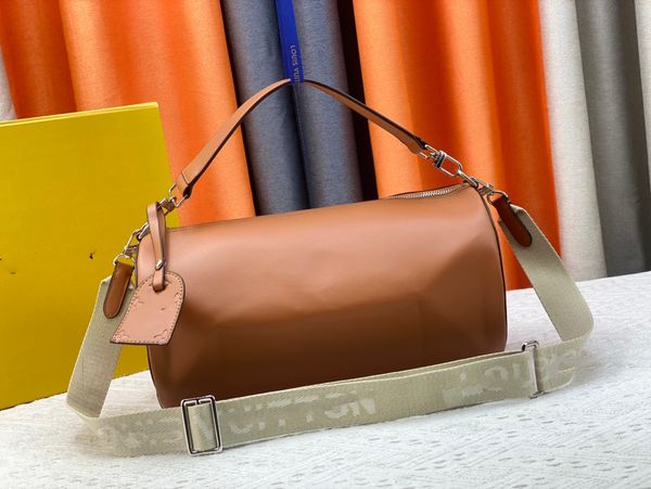 cylinder bag shoulder bag tote bag designer bag bags shopping bag small square bag leather handbag single-shoulder large capacity women'
cylinder bag shoulder bag tote bag designer bag bags shopping bag small square bag leather handbag single-shoulder large capacity women'