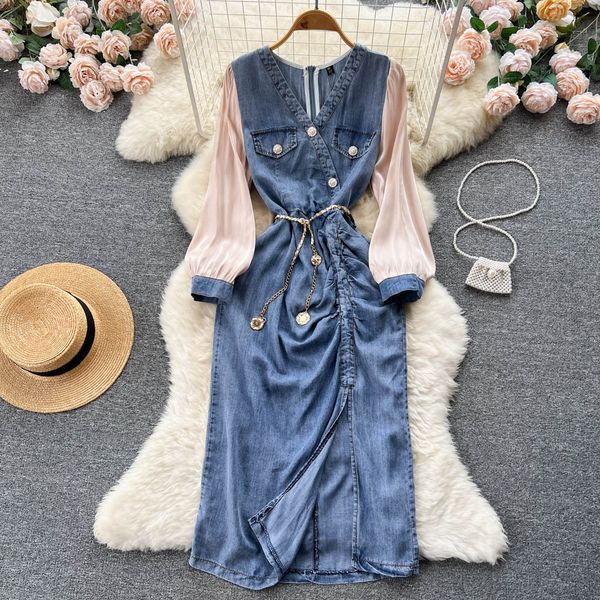basic casual dresses new summer casual patchwork denim dress women short sleeve v neck pearls buttons elegant split midi vestidos with chain, Black;gray
basic casual dresses new summer casual patchwork denim dress women short sleeve v neck pearls buttons elegant split midi vestidos with chain, Black;gray