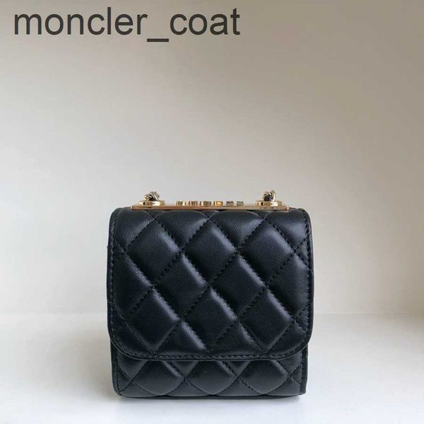 cosmetic bags cases 10a mini cosmetic bag designer bag 11cm lady chain bag genuine leather crossbody bag with box c092xz0z
cosmetic bags cases 10a mini cosmetic bag designer bag 11cm lady chain bag genuine leather crossbody bag with box c092xz0z
