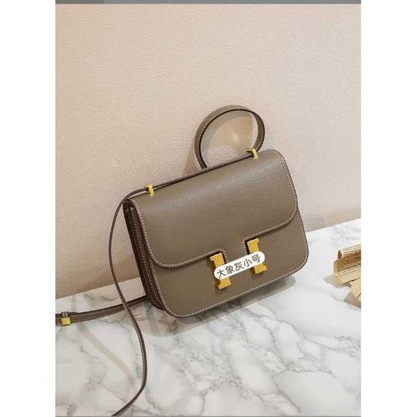 luxury h ermes tote bags for women bag women's 2023 new type palm pattern bag h button single shoulder messenger small square stewardes
luxury h ermes tote bags for women bag women's 2023 new type palm pattern bag h button single shoulder messenger small square stewardes