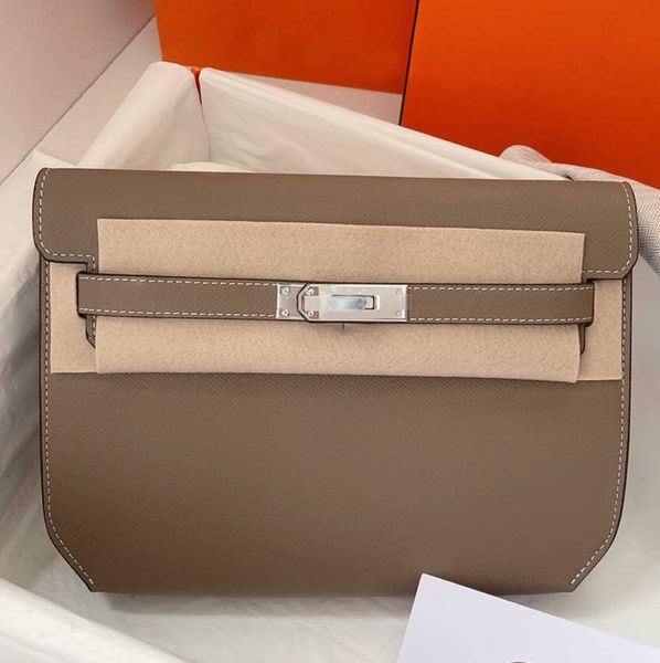 women clutch handbags bag crossbody bags genuine leather double shoulder strap fashion letters plain hand pocket handbag
women clutch handbags bag crossbody bags genuine leather double shoulder strap fashion letters plain hand pocket handbag