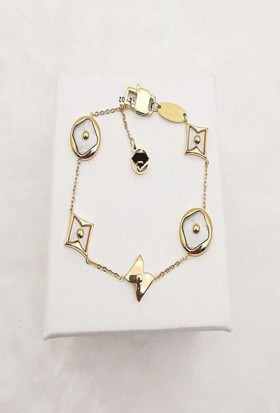 jewelry pendant necklaces bracelet luxury designer women pendant bracelets with flowers pattern optional no box 444195, Silver
jewelry pendant necklaces bracelet luxury designer women pendant bracelets with flowers pattern optional no box 444195, Silver