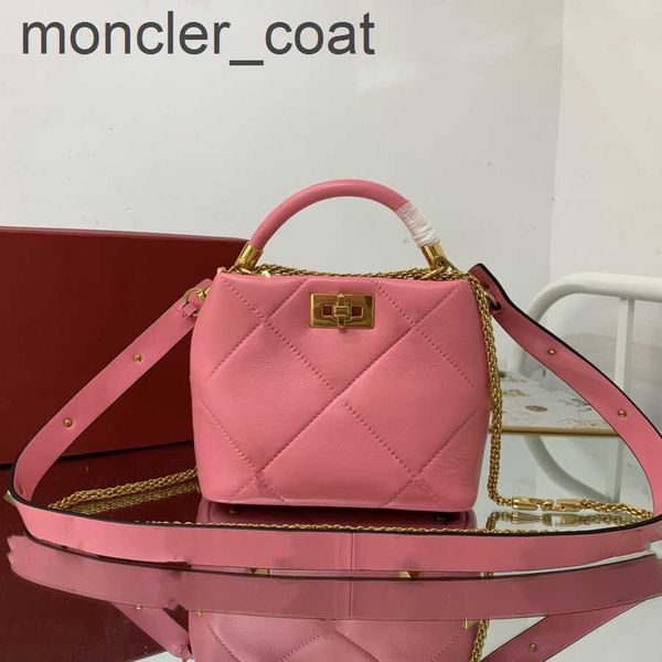 totes 10a original quality lady handbag luxurious designer bags sheepskin shoulder bag fashion crossbody bag tote bagss 21cm woman purse wit
totes 10a original quality lady handbag luxurious designer bags sheepskin shoulder bag fashion crossbody bag tote bagss 21cm woman purse wit