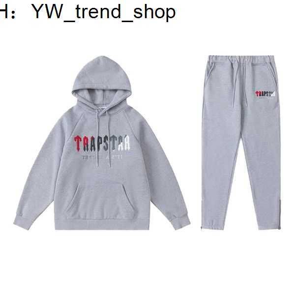 men's trapstar hoodie tracksuit designer embroidery letter luxury black grey rainbow color autumn winter sports fashion cotton cord sho
men's trapstar hoodie tracksuit designer embroidery letter luxury black grey rainbow color autumn winter sports fashion cotton cord sho