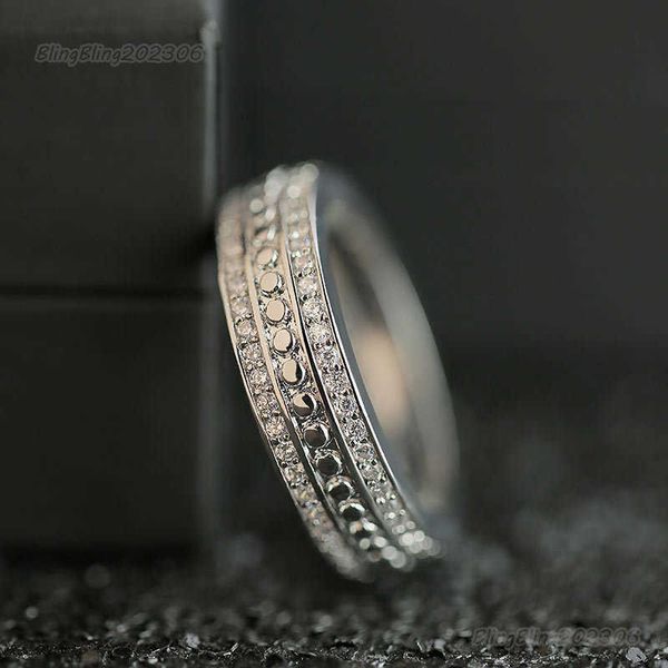 blingbling vvs moissanite ring 100% 925 sterling ring new silver jewelry rings exquisite whole circle double row ring for men and women
blingbling vvs moissanite ring 100% 925 sterling ring new silver jewelry rings exquisite whole circle double row ring for men and women