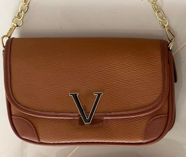 24ss messenger bags women's handbag water ripple shoulder bag oblique cross fold chain bag
24ss messenger bags women's handbag water ripple shoulder bag oblique cross fold chain bag