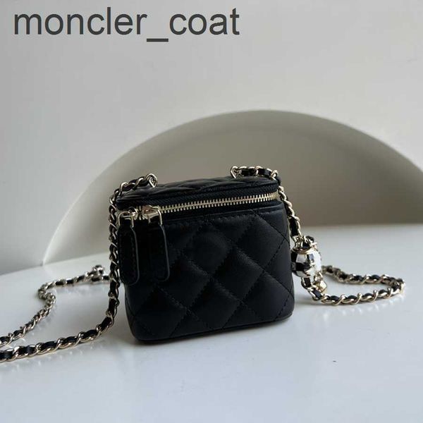cosmetic bags cases 10a designer bags cosmetic bag 11cm genuine leather chain bag lady lipstick case with box c104t5vm
cosmetic bags cases 10a designer bags cosmetic bag 11cm genuine leather chain bag lady lipstick case with box c104t5vm