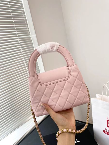 ms classic original golden logo chain of luxury brand bag handbag purse messenger bag purse leather shoulder bag, folding box of wholesale
ms classic original golden logo chain of luxury brand bag handbag purse messenger bag purse leather shoulder bag, folding box of wholesale