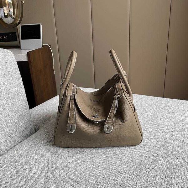 original luxury hemrres tote bag silver button 23 lindys headband layer cowhide underarm wrap soft leather large capacity commuter womens fa
original luxury hemrres tote bag silver button 23 lindys headband layer cowhide underarm wrap soft leather large capacity commuter womens fa
