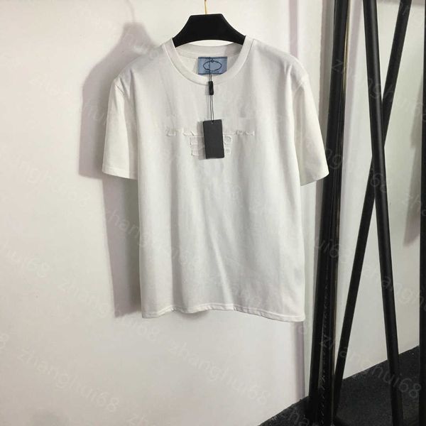 23ss womens designer clothing tee womens t-shirt round neck pure cotton chest embroidered letter patch short sleeve t-shirt womens clothes, White
23ss womens designer clothing tee womens t-shirt round neck pure cotton chest embroidered letter patch short sleeve t-shirt womens clothes, White