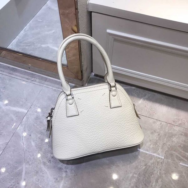 argiela mm6 majira totes hangbag glam slam hobo women's sheepskin style leather cloud bag single shoulder underarm bag r8dq
argiela mm6 majira totes hangbag glam slam hobo women's sheepskin style leather cloud bag single shoulder underarm bag r8dq