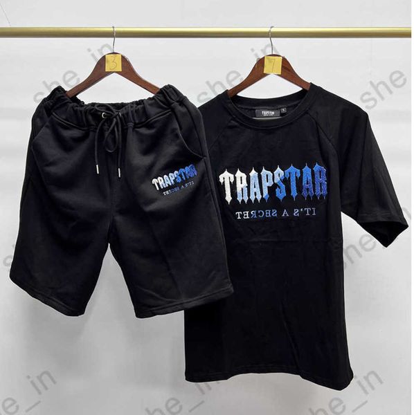 t shirts mens fashion short tracksuits casual shorts tracksuit trapstar womens towel embroidery sweatsuits men's stylish sets hip hop s, White;black
t shirts mens fashion short tracksuits casual shorts tracksuit trapstar womens towel embroidery sweatsuits men's stylish sets hip hop s, White;black