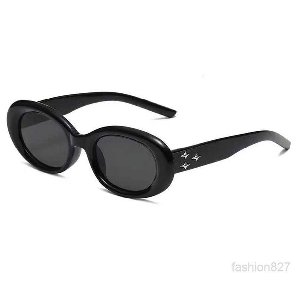 gm black frame sunglasses fashion retro trend sunglasses look thin can be worn, White;black
gm black frame sunglasses fashion retro trend sunglasses look thin can be worn, White;black