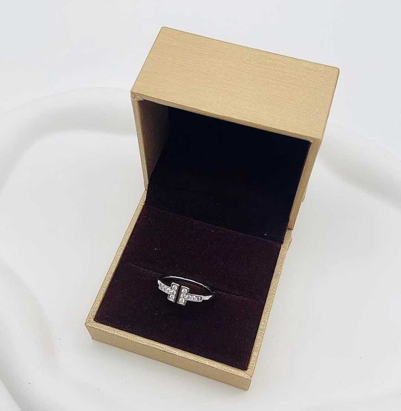 eller bracelet ring women's online red versatile micro diamond inlaid adjustable opening tiktok the same tiffay, Silver
eller bracelet ring women's online red versatile micro diamond inlaid adjustable opening tiktok the same tiffay, Silver