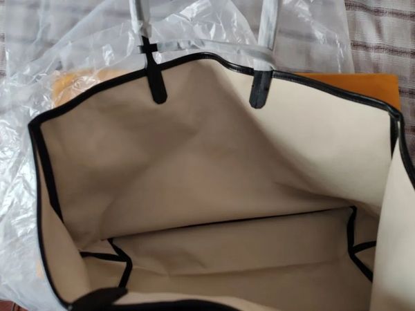 tak luxurys all-match classic handbag large tote canvas tote shopping bag with small pouch matching ladies handbag high initial custom tote
tak luxurys all-match classic handbag large tote canvas tote shopping bag with small pouch matching ladies handbag high initial custom tote