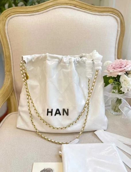 luxury genuine leather channel mirror quality shoulder bags cc totes crossbody evening men wallet women's designer handbags purse handb
luxury genuine leather channel mirror quality shoulder bags cc totes crossbody evening men wallet women's designer handbags purse handb