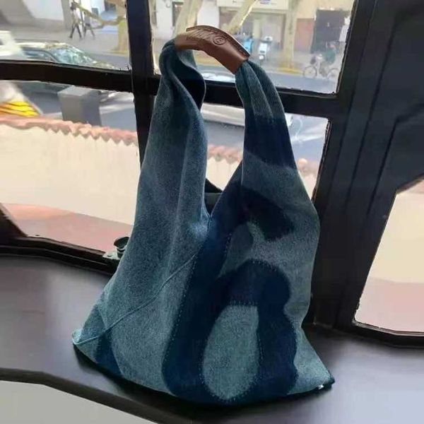 argiela mm6 majira glam slam hobo women's sheepskin liu wen same style leather cloud bag single shoulder underarm bag dsxd
argiela mm6 majira glam slam hobo women's sheepskin liu wen same style leather cloud bag single shoulder underarm bag dsxd