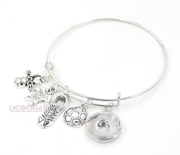 new arrival diy snap jewelry sport i love soccer charm bracelet adjustable bangles snap button bracelets for sport soccer player gifts526973, Golden;silver
new arrival diy snap jewelry sport i love soccer charm bracelet adjustable bangles snap button bracelets for sport soccer player gifts526973, Golden;silver