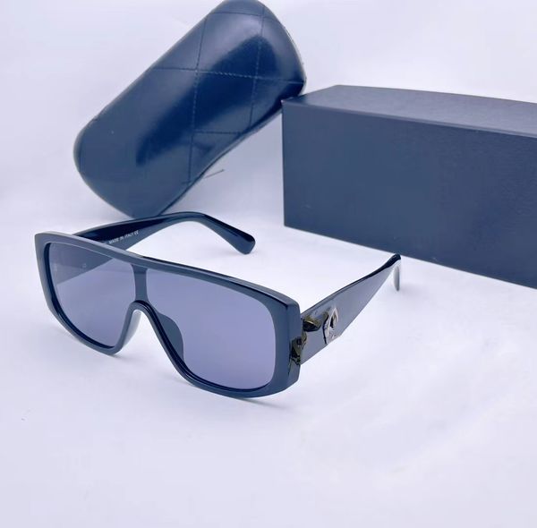 fashion designer sunglasses retro one piece sunglass women luxury oversized wrap around sun glasses uv400 ladies 2023 new fashion eyewear sh, White;black
fashion designer sunglasses retro one piece sunglass women luxury oversized wrap around sun glasses uv400 ladies 2023 new fashion eyewear sh, White;black