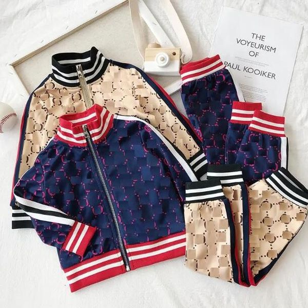 kids designer clothing sets new luxury print tracksuits fashion letter jackets + joggers casual sports style sweatshirt boys girls, White
kids designer clothing sets new luxury print tracksuits fashion letter jackets + joggers casual sports style sweatshirt boys girls, White