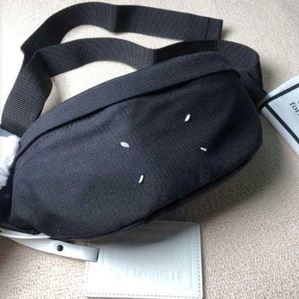 argiela mm6 majira totes hangbag glam slam hobo women's sheepskin style leather cloud bag single shoulder underarm bag 3x58
argiela mm6 majira totes hangbag glam slam hobo women's sheepskin style leather cloud bag single shoulder underarm bag 3x58