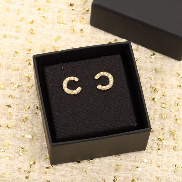 2023 luxury quality charm stud earring with nature shell beads in 18k gold plated have box stamp ps7325b, Golden
2023 luxury quality charm stud earring with nature shell beads in 18k gold plated have box stamp ps7325b, Golden