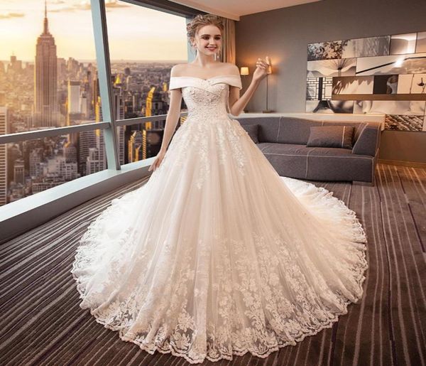 luxury long train vestido de noiva lace wedding dress customized plus size gowns bridal5607206, White
luxury long train vestido de noiva lace wedding dress customized plus size gowns bridal5607206, White