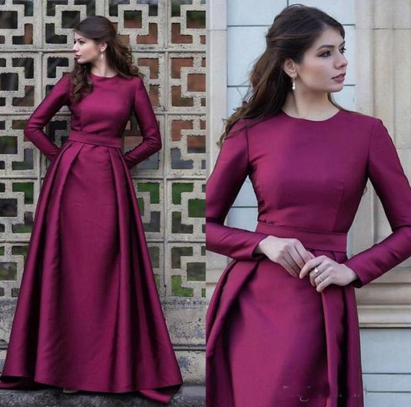 2019 elegant dubai women formal evening gowns with long sleeves satin pleats floor length prom gown custom vestidos7924794, Black;red
2019 elegant dubai women formal evening gowns with long sleeves satin pleats floor length prom gown custom vestidos7924794, Black;red