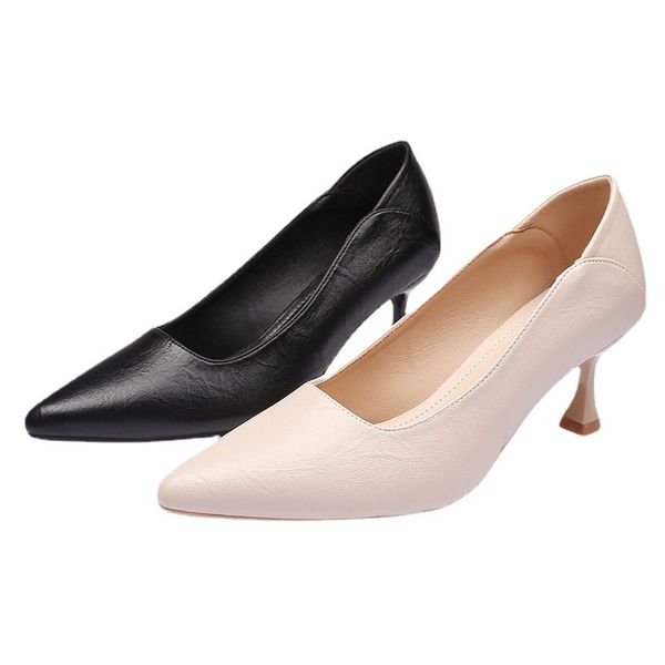 fine shoes women spring and autumn new fashion shoes women korean version of black women's shoes soft leather retro high heels
fine shoes women spring and autumn new fashion shoes women korean version of black women's shoes soft leather retro high heels